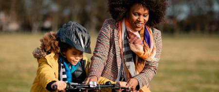 How to help your children grow up with a positive relationship with money